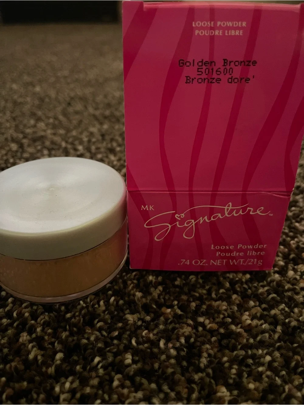 Signature Loose Setting Powder in Golden Bronze
